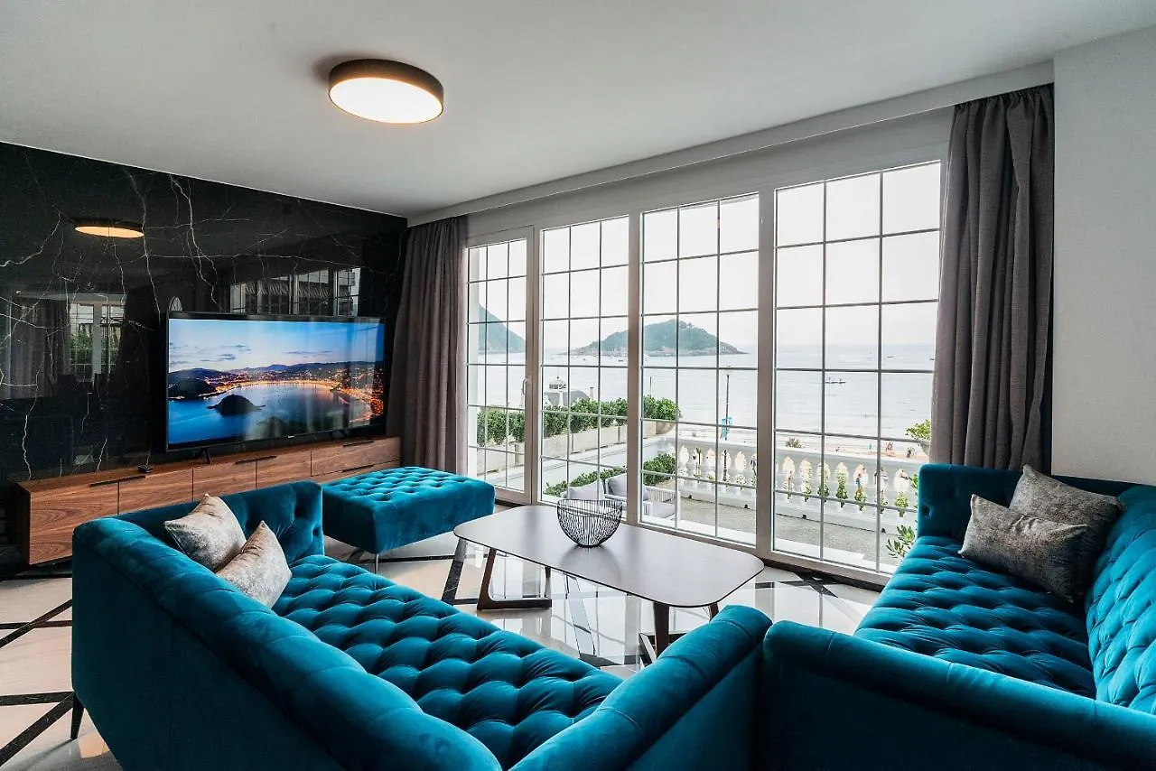 Crown Of La Concha Beach Apartman San Sebastián